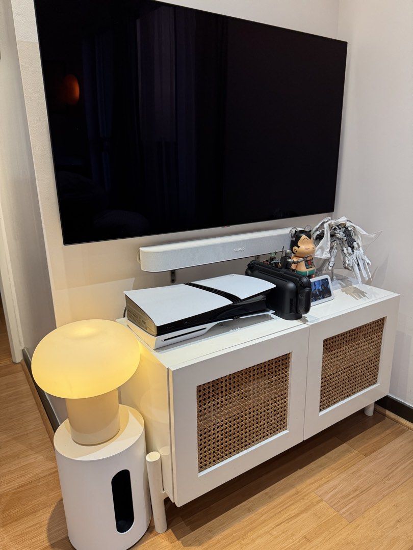Sonos Beam Gen 2 (Category: Soundbars, Speakers & Amplifiers) located in Manila. Submitted by monte6 (Listing ID 1464027573, Image 1). Description: Very good condition - with brand new hdmi and power cable from my Beam Ultra - box from beam ultra - rfs upgrade.
