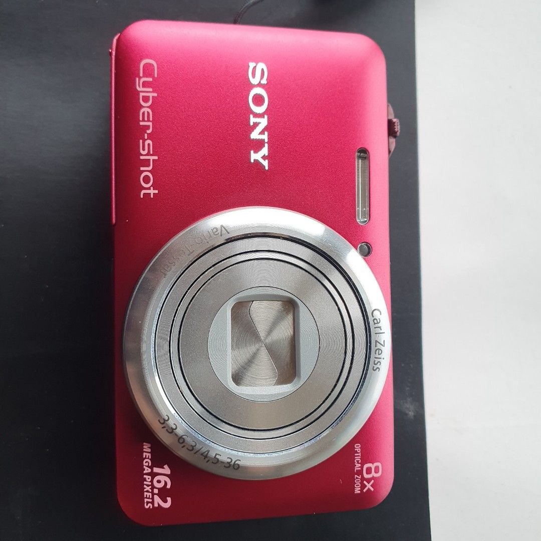 SONY CYBERSHOT (Category: Other Gadgets) located in Manila. Submitted by silverwind_c91687 (Listing ID 1464012458, Image 3). Description: Selling my pre-loved Sony Cyber-shot DSC-WX80 in almost brand new condition. Strictly NO SCRATCHES, very smooth, and 100% working layout. Perfect for those looking for that distinct Y2K vintage aesthetic and film-like vibe in their photos! Price is ₱5,000 only KEY SPECIFICATIONS: • Sensor: 16.2 Megapixel Exmor 