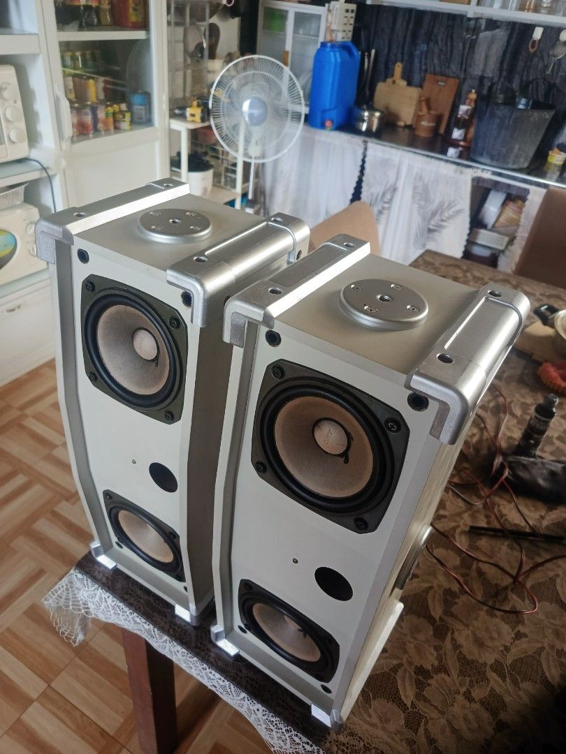 Sony Dual Passive Speaker 100w 8ohms (Category: Soundbars, Speakers & Amplifiers) located in Bulacan. Submitted by rhodgz (Listing ID 1463992369, Image 3). Description: Sony MU-S7W 100w 8ohms dual passive Speaker, can be used in integrated amplifier becoz of its crisp sound and deep bass. P5,500 only pick up at Cabiao, Nueva Ecija or deliver via lalamove, drop&go, j&t, lbc or flash express..