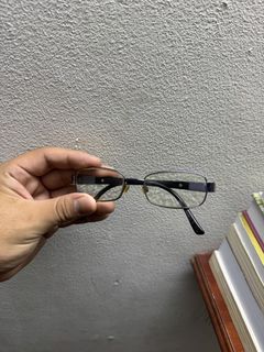 (Category: ) located in . Submitted by letsthrifttilwerich (Listing ID 1464110972, Image 1). Description: .