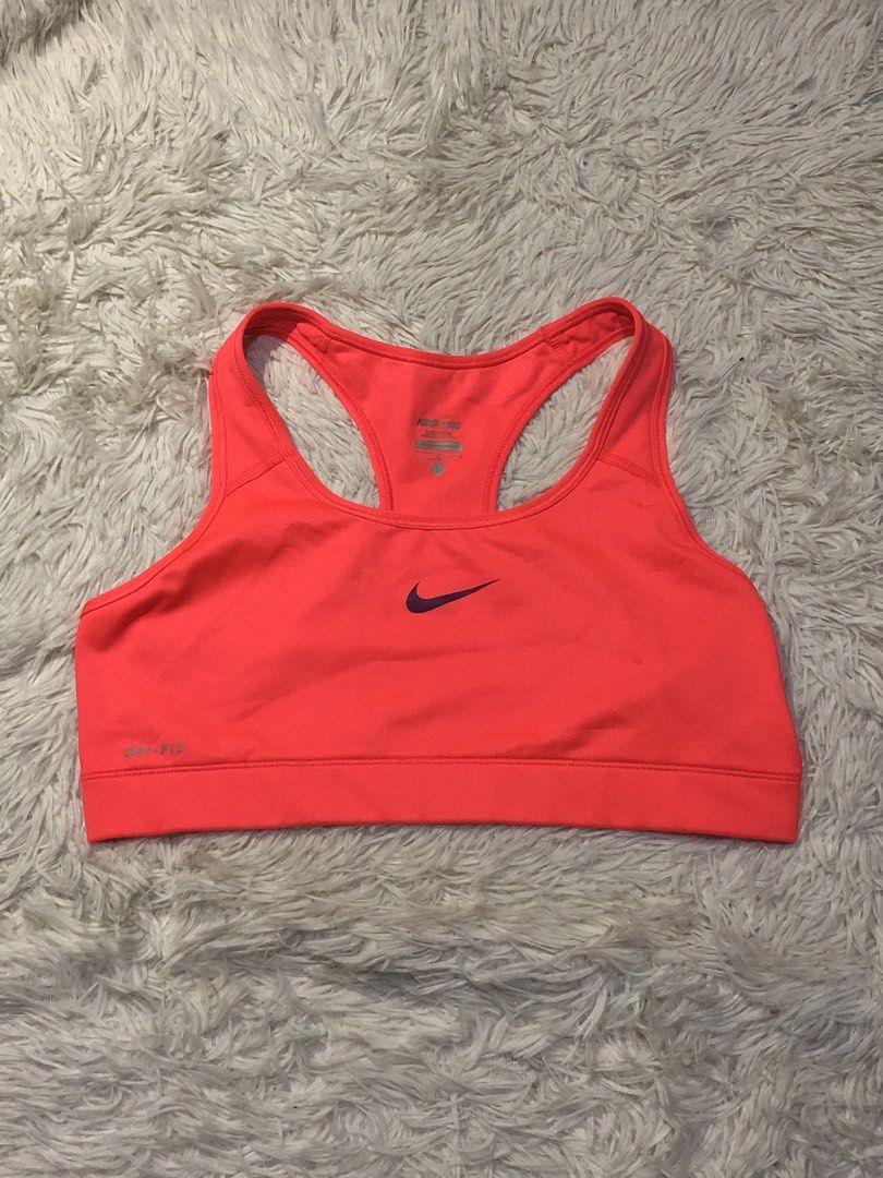 Sports Bra Bundle (Category: Activewear) located in Manila. Submitted by raremountain00 (Listing ID 1464091511, Image 3). Description: All Authentic / Branded Lululemon / Uniqlo / Adidas / Nike / Under Armour Like new condition All Size Large on tag Total of 7 items mare received No issues .