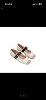 (Kategori: ) berada di . Dikirim oleh petite_closet_preloved (ID iklan 1464017421, Gambar 1). Deskripsi: .