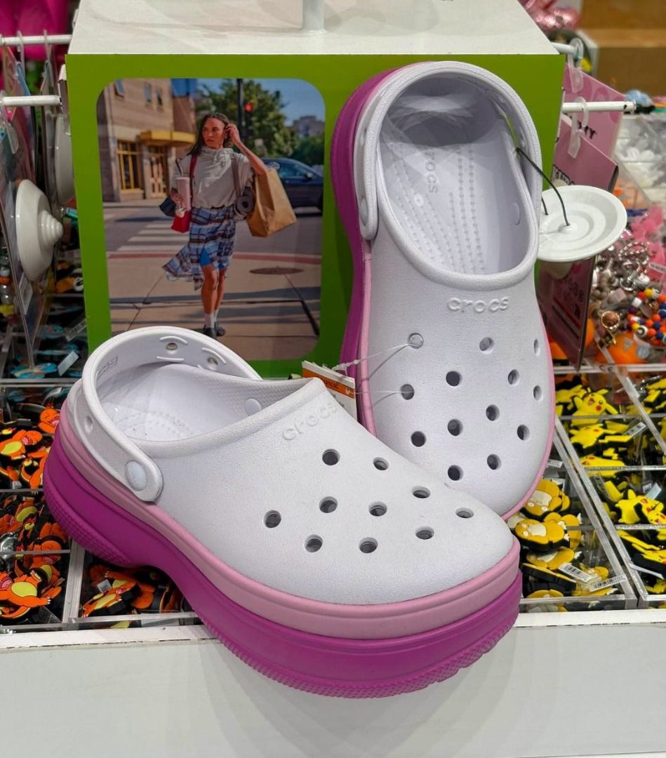 Stacked Clog - Grapeberry (Category: Wedges) located in Rizal. Submitted by hiraya16 (Listing ID 1464117592, Image 1). Description: W5 to W9 Available Onhand ready to ship DM ✉️ J&T - Lalamove - LBC.