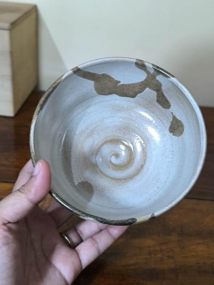 Stoneware Chawan (Category: Coffee & Tea Tableware) located in Pangil. Submitted by kopee_matcha (Listing ID 1464061283, Image 3). Description: This item is on sale . ( FIX PRICE).