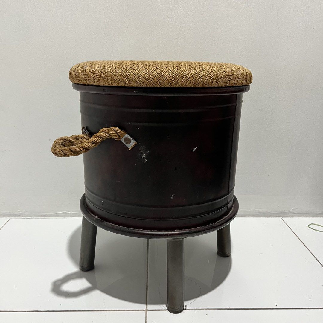 Storage Stool (Category: Chairs) located in Manila. Submitted by samanthamaeb (Listing ID 1463942180, Image 2). Description: - Metal body. - Hidden storage compartment accessible by lifting the lid. - Perfect as extra seating or a unique side table. Rfs: declutterung .