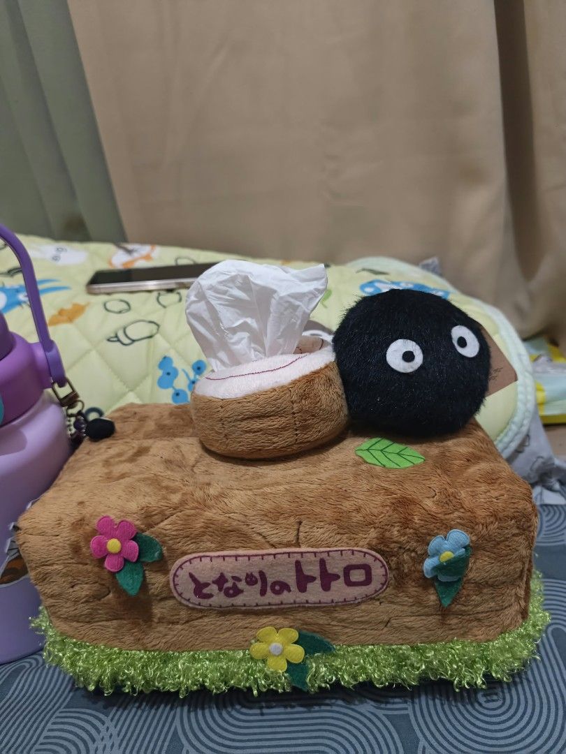 Studio Ghibli Official Merch Bundle (Super rare) (Category: Plushies & Soft Toys) located in Cebu City. Submitted by __sen (Listing ID 1463964833, Image 2). Description: Bundle Bundle Bundle !!! - Some are with tags pa. - The only thing na hindi official is yung house, but still with tag. Inclusions: - Clock - Photo Frame - Tissue Holder - Ponyo bowl and 3 small ponyos (official) - Totoro plush with house MOD: J&T/ Maxim MOP: Gcash/ Bank Transfer