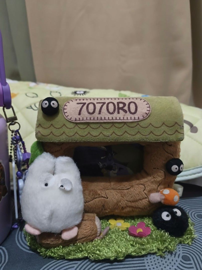 Studio Ghibli Official Merch Bundle (Super rare) (Category: Plushies & Soft Toys) located in Cebu City. Submitted by __sen (Listing ID 1463964833, Image 3). Description: Bundle Bundle Bundle !!! - Some are with tags pa. - The only thing na hindi official is yung house, but still with tag. Inclusions: - Clock - Photo Frame - Tissue Holder - Ponyo bowl and 3 small ponyos (official) - Totoro plush with house MOD: J&T/ Maxim MOP: Gcash/ Bank Transfer