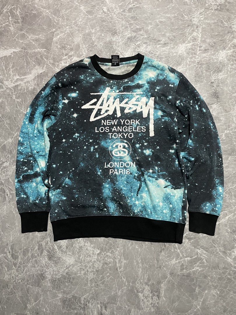 Stussy galaxy sweater (Category: Coats, Jackets and Outerwear) located in Baguio. Submitted by joeycalahan (Listing ID 1464092657, Image 1). Description: Stussy galaxy xl 22x27.