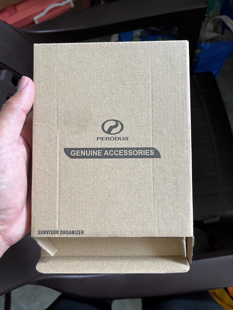 Sunvisor Organiser (Perodua) (Category: Other Accessories) located in Kemaman. Submitted by amarulz (Listing ID 1463941663, Image 3). Description: Barang tak pernah guna, Boleh letak kad, spec hitam (ada slot blakang tempat kad), pen. .