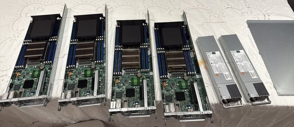 Supermicro TwinPro® 2U 4-Node SuperServer (Category: Desktops) located in Apalit. Submitted by FreeSizeStatementShirt (Listing ID 1464055470, Image 2). Description: The Chassis and Architecture This is a high-density, multi-node compute server. Instead of a single motherboard inside the 2U chassis (which is 3.5 inches tall), this system houses four separate, independent computer nodes that slide into the back of the chassis. Chassis Model: Superm