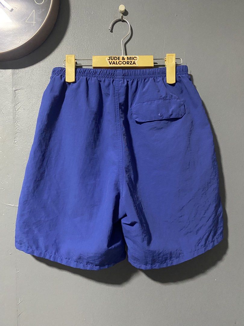Supreme Shorts Blue Size L (Category: Shorts) located in Tanay. Submitted by judevalcorza (Listing ID 1464062730, Image 2). Description: - Authentic Supreme shorts - Size: Small waist 30/32 Length 17 - Color: Blue - Comfortable elastic waistband with adjustable drawstring - Two front pockets - One buttoned pocket on the back - Iconic small red Supreme logo tag on the front left leg - Excellent Missing Lace and Lining - 1250 Plus Ship.