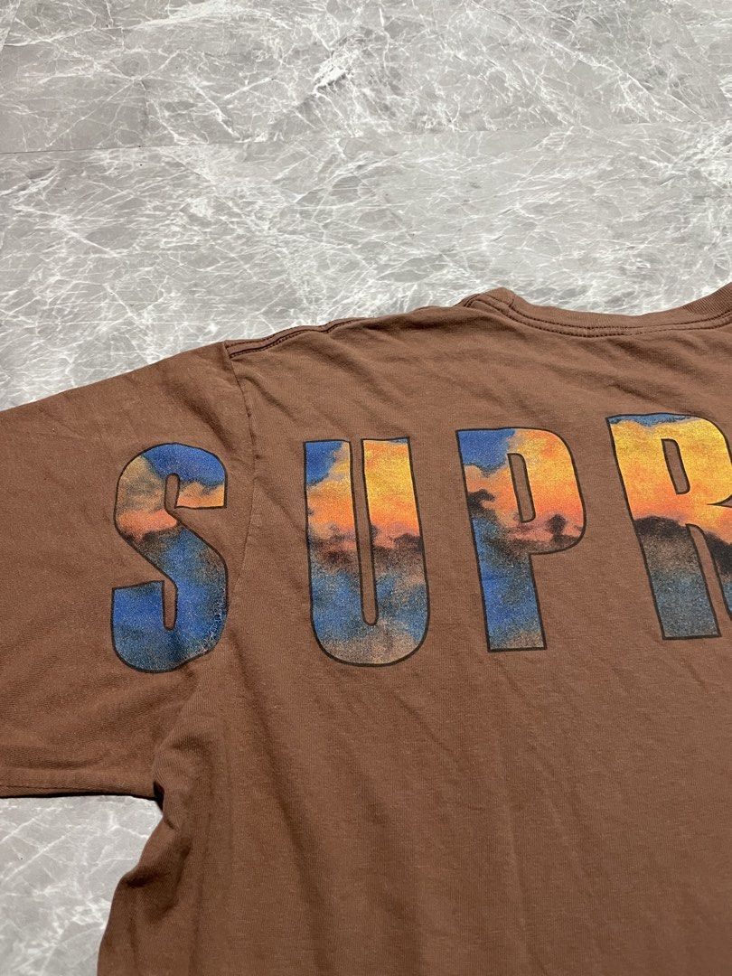 Supreme spell out LEGIT (Category: Tshirts & Polo Shirts ) located in Baguio. Submitted by joeycalahan (Listing ID 1464094406, Image 2). Description: Supreme big spell out L 23x27.