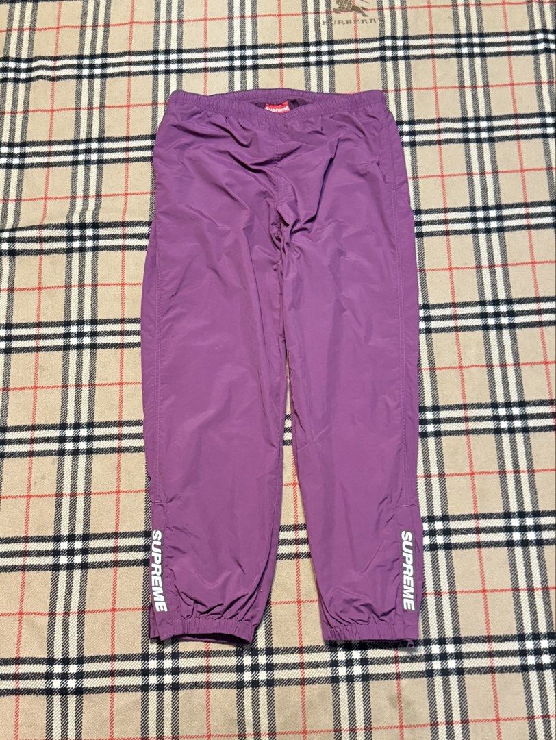 Supreme Track Pants (Category: Joggers) located in Cavite. Submitted by markjoseph24866 (Listing ID 1463950751, Image 1). Description: .