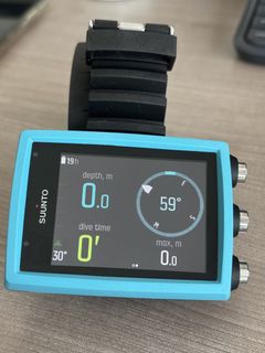 （分類：）位於 。 由 aflockofseagull-94550 提交（商品編號 1463952356，圖片 1）。簡介： 。