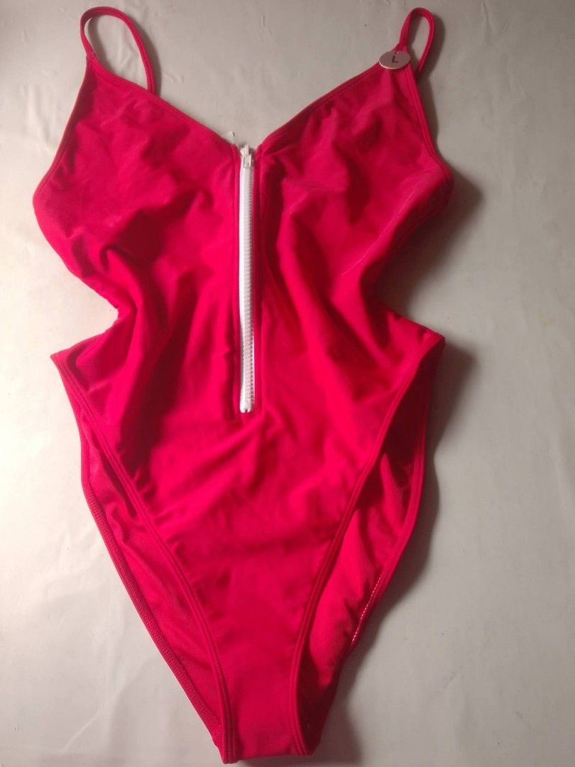 swimwear (take all ) (Category: Bikinis & Swimsuits) located in Los Banos. Submitted by fiercedolphin_fd6d32 (Listing ID 1463995965, Image 3). Description: take all red ( brandnew) size:large (forever 21) black & pink (lightly used) size:small.