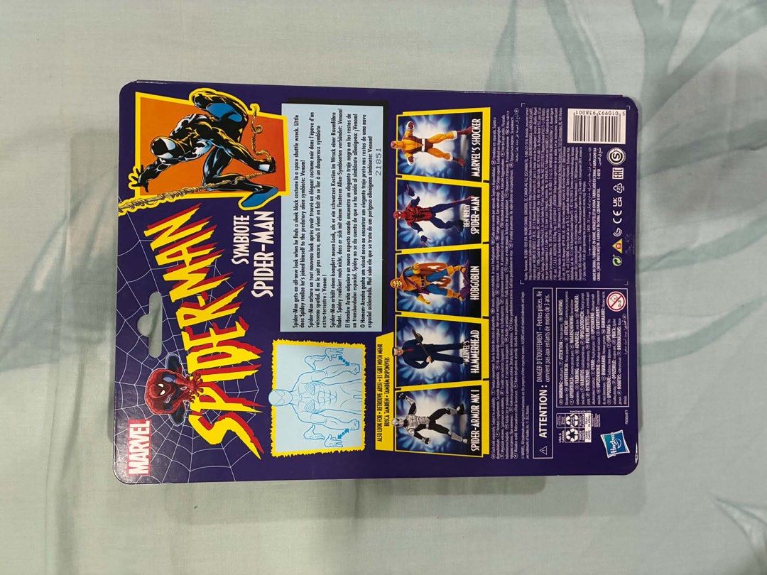 Symbiote Spiderman Signed by Mike Zeck (Category: Action & Battle Toys) located in Paranaque City. Submitted by avn_toys (Listing ID 1464057637, Image 2). Description: -With photo as a proof of signature authenticity -Mint card / no blister issue -Slightly Negotiable.