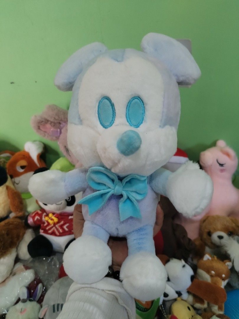 Take all 100pcs Assorted Plush Toys - Cute Stuffed Animals & Characters (Category: Plushies & Soft Toys) located in La Trinidad. Submitted by malditas (Listing ID 1464133345, Image 3). Description: - Assorted plush toys: pandas, dogs, cats, and cartoon characters. - Available in small and medium sizes. - Ideal for collectors or as gifts. - Bundle deals offered for multiple purchases. - Don't miss out on these adorable companions! From HT box BUY 