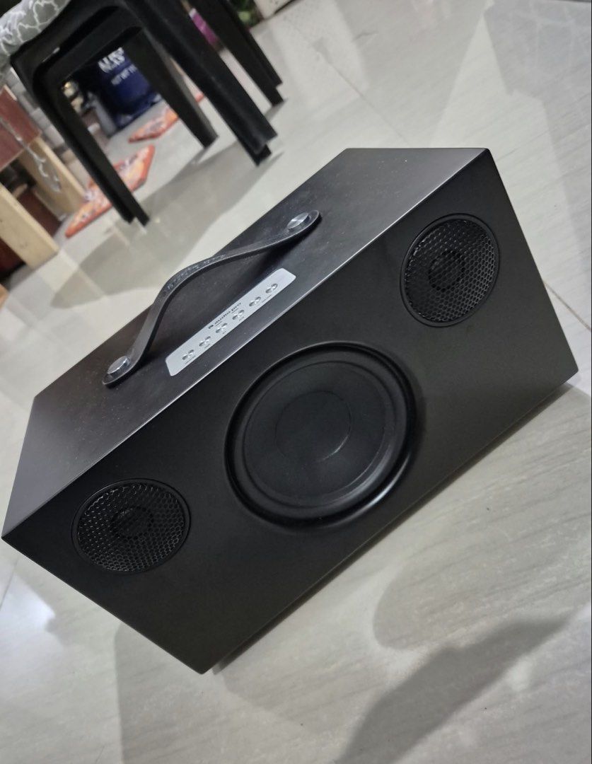 TAKE ALL MEGABOOM 3 (2pcs) + AUDIO PRO (Category: Soundbars, Speakers & Amplifiers) located in Manila. Submitted by angelcka (Listing ID 1464001944, Image 3). Description: MEGABOOM 3 + AUDIO PRO ADDON T10 Selling 2pcs MEGABOOM 3 + Audio Pro Addon T10 — open box only, not heavily used. 🔊 2× MEGABOOM 3 🔊 Audio Pro Addon T10 Premium sound setup Perfect for home, parties & everyday listening 📩 PM for price, actual photos & details..