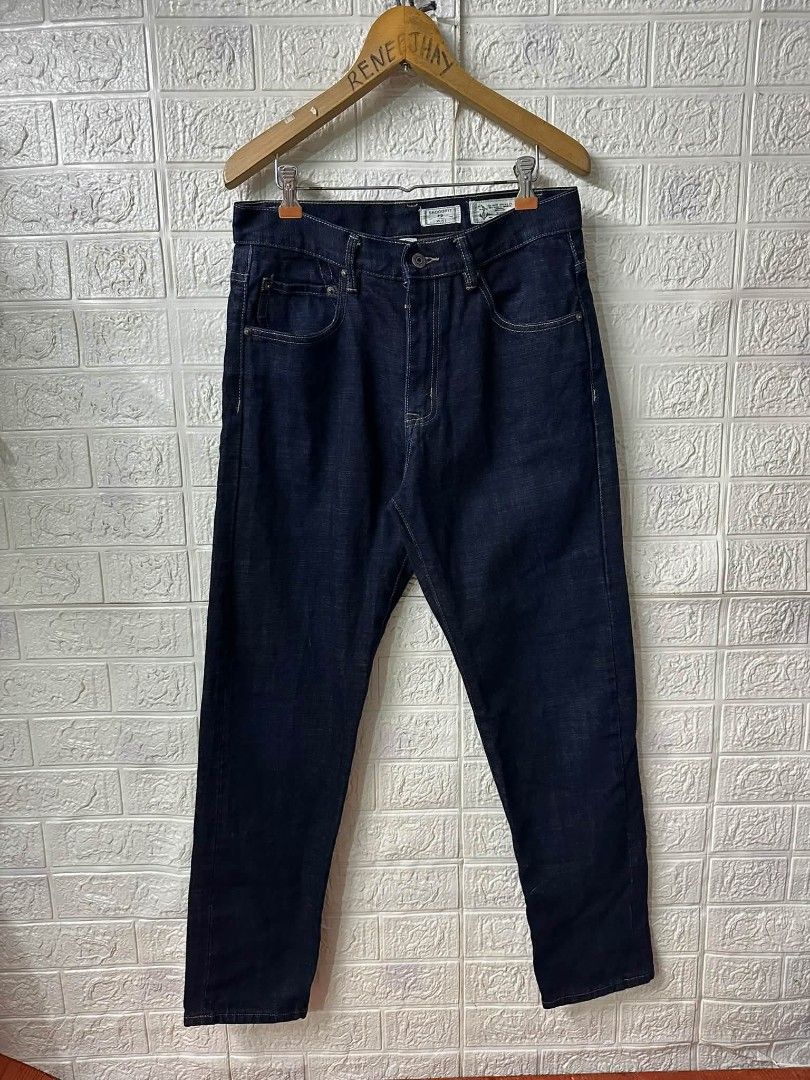 TALLDEGE. AMSTERDAM CULTURE (Category: Jeans) located in Bacoor. Submitted by arlenelamery (Listing ID 1464062376, Image 1). Description: TALLDEGE AMSTERDAM CULTURE-SELVEDGE DENIM PANTS MADE IN USA 🇺🇸 AUTHENTIC EXCELLENT CONDITION NO ISSUE SIZE ACTUAL VIA TAPE MEASURE W30-31 L42 HEM 7 RISE 11 LEG 12 PRICE 1650 + SF PM MODE OF PAYMENT TRU GCASH LOC CAVITE.