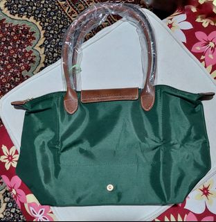 (Kategori: ) berada di . Dikirim oleh bunga_lilly (ID iklan 1463987571, Gambar 1). Deskripsi: .