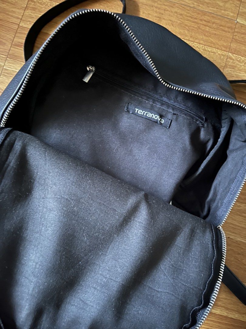 Terranova Backpack (Category: Backpacks) located in Quezon City. Submitted by hellochantal (Listing ID 1464017321, Image 3). Description: .