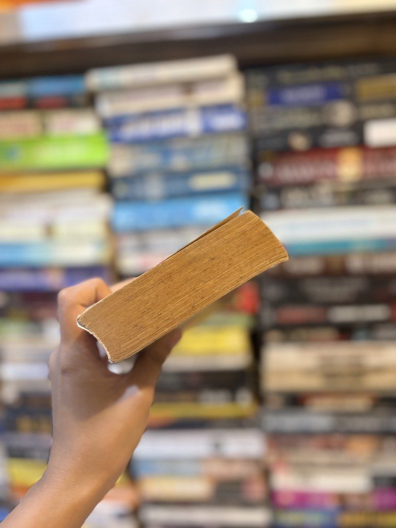 The Angels Weep by Wilbur Smith (Category: Storybooks) located in Calamba. Submitted by ealectrice27 (Listing ID 1464119716, Image 2). Description: Mode of Payment: Gcash, PNB, Maribank Mode of Delivery: Jnt, Lbc, Lalamove Meet up/Pick up: Anywhere around Calamba .