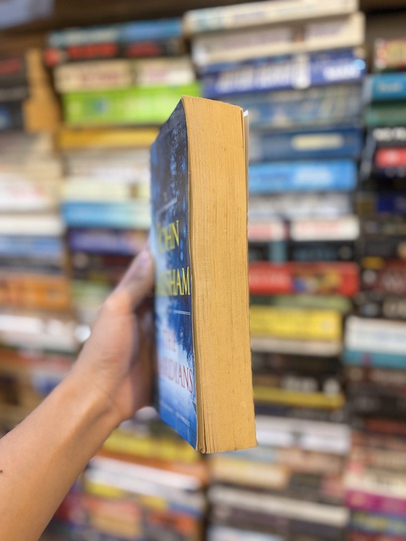 The Guardians by John Grisham Novel (Category: Storybooks) located in Calamba. Submitted by ealectrice27 (Listing ID 1464124864, Image 3). Description: Mode of Payment: Gcash, PNB, Maribank Mode of Delivery: Jnt, Lbc, Lalamove Meet up/Pick up: Anywhere around Calamba .