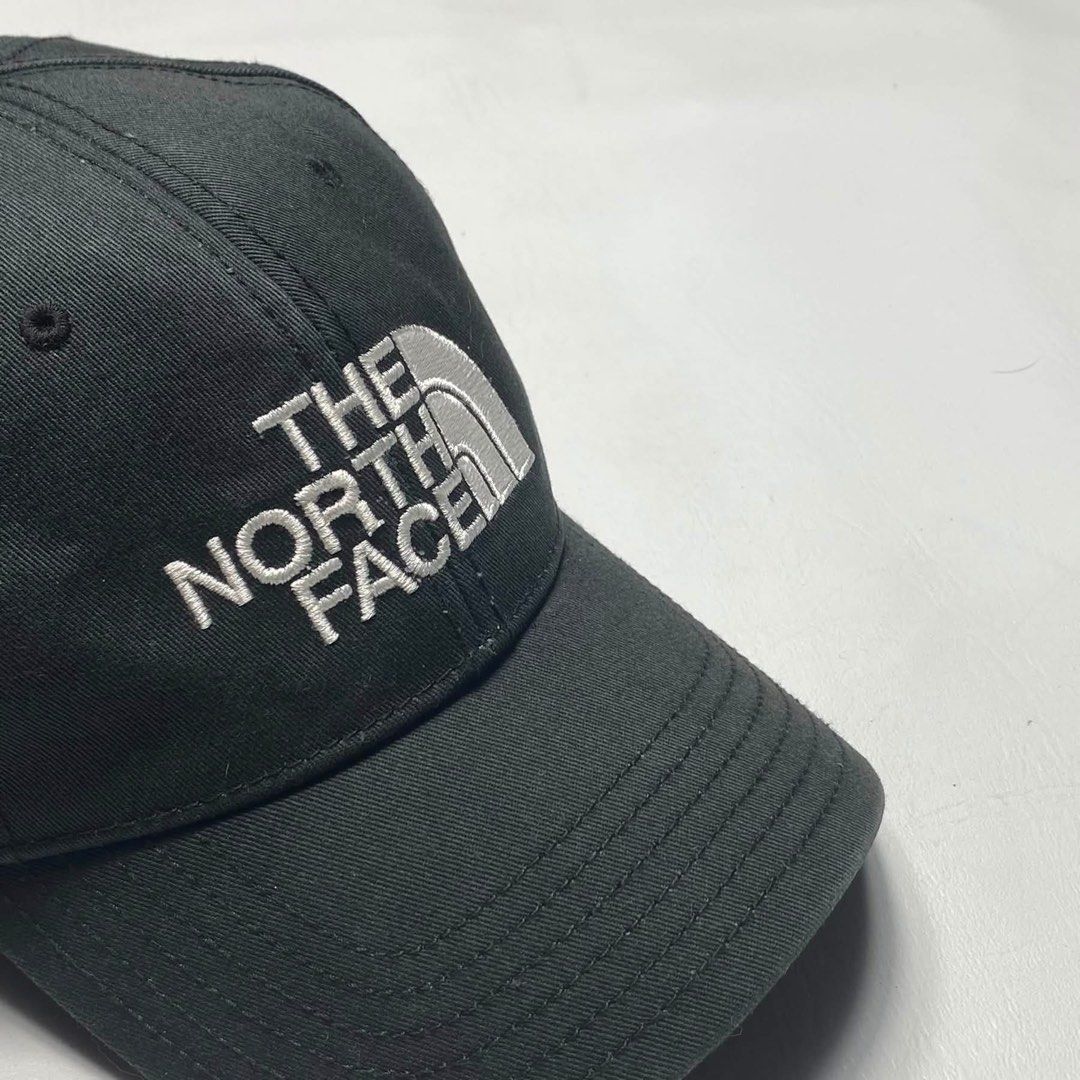 THE NORTH FACE DADHAT (Category: Caps & Hats) located in San Fernando. Submitted by upwear.ph (Listing ID 1464068255, Image 2). Description: THE NORTH FACE DADHAT CONDITION : VERYGOOD SIZE: OSFA DIMENSIONS : OSFA ISSUE: SEMI FADE .