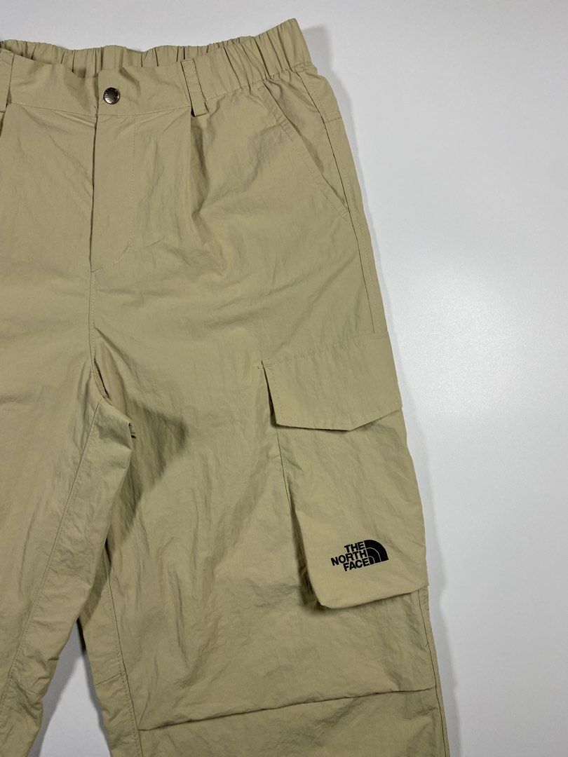 The North Face Nylon Cargo Pants (Large) (Category: Activewear) located in Porac. Submitted by pepasoutdooressentials (Listing ID 1464014299, Image 2). Description: The North Face Nylon Cargo Pants (Large) - Lightweight, quick-dry Dimension Width: 30-36" Length: 40" Leg Opening: 9.5" Condition: Excellent Issue: None See pics for more details Color may vary due to lighting Location: Pampanga.