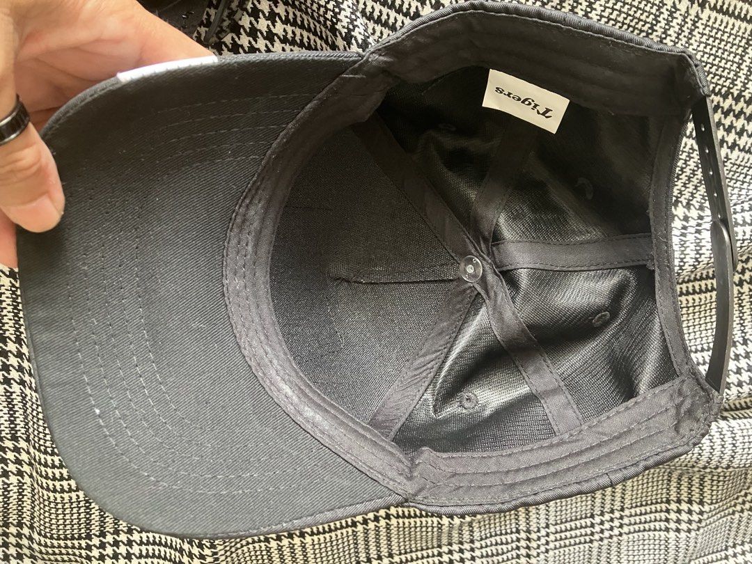 Tigers cap (Category: Caps & Hats) located in Angeles City. Submitted by jnwsurplus (Listing ID 1463978153, Image 2). Description: .