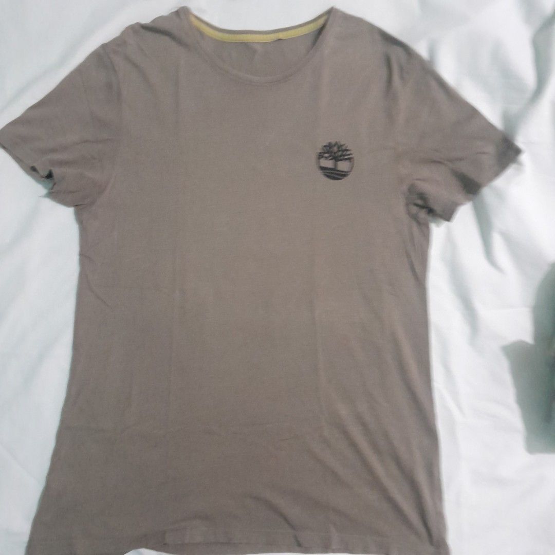 Timberland Tee (Category: Tshirts & Polo Shirts ) located in Silang. Submitted by jambapparel (Listing ID 1464080949, Image 1). Description: For Sale Timberland Tee w/Backhit Logo Earth Tone Brown lightweight cotton good for our country's weather L29 W22 issue: crackprints ₱350 FREE SHIPPING 🔑PM.