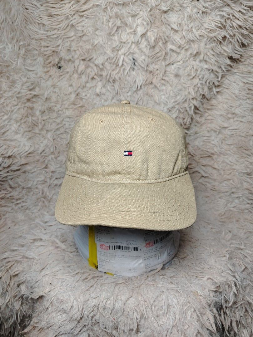 TOMMY HILFIGER (Category: Caps & Hats) located in Roxas City. Submitted by hd_thriftshop (Listing ID 1464031692, Image 1). Description: .