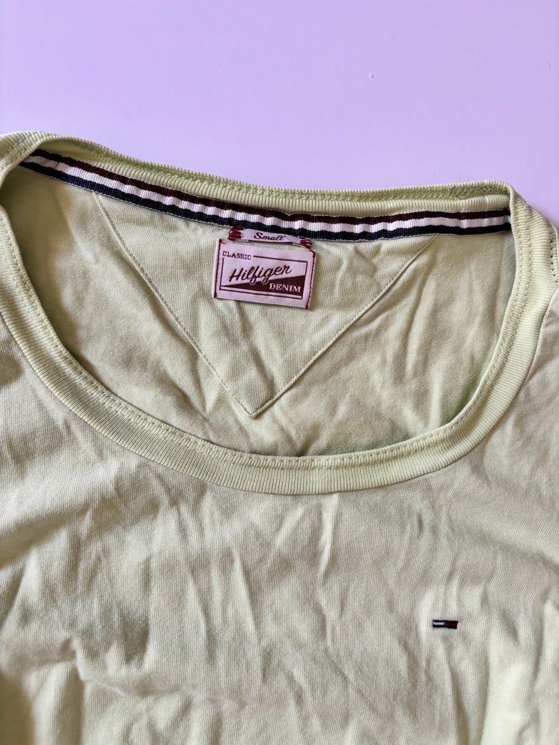 tommy hilfiger apple green longsleeves (Category: Longsleeves) located in Binan City. Submitted by byhiraeth (Listing ID 1464071848, Image 3). Description: .