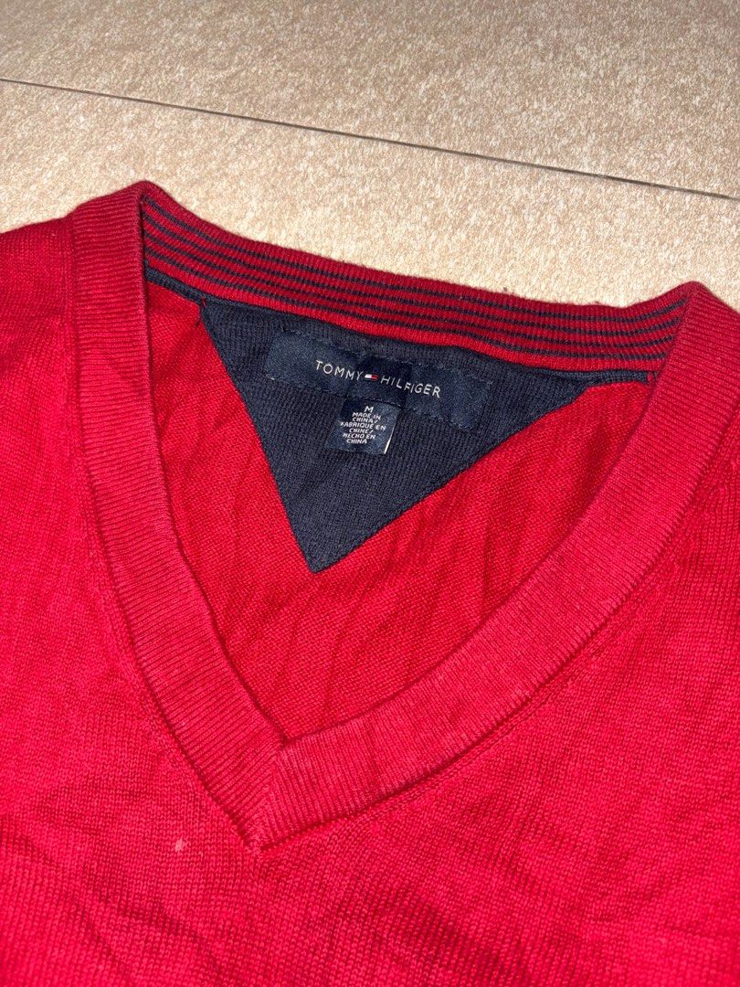 TOMMY HILFIGER KNITTED (Category: Activewear) located in Manila. Submitted by triptothrift7 (Listing ID 1464068418, Image 3). Description: pm me for fast transaction! T*MMY HILF*GER KNITTED VEST for only 799 size medium on tag width 21 x 27 length no issue excellent condition color rate 9/10 mode of payment gcash or bank transfer location Biñan laguna.