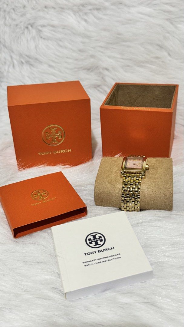 Tory Burch Gold Tone Watch with Pink Face (Category: Women's Watches) located in Caloocan City. Submitted by anicaaaaaa (Listing ID 1463940825, Image 2). Description: TORY BURCH ELEANOR WATCH Mother of Pearl Pink Dial • Gold-Tone Stainless Steel ♡ Brand New ♡ Authentic / Original ♡ Comes with Tory Burch box ♡ Includes watch booklet ♡ No receipt ♡ No paper bag ♡ What you see is what you get Selling for ₱15,000 📍 Meet-up: SM Manila 🛵 Lalamove rea