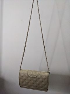 (Category: ) located in . Submitted by lustforusedgoods (Listing ID 1464113945, Image 1). Description: .