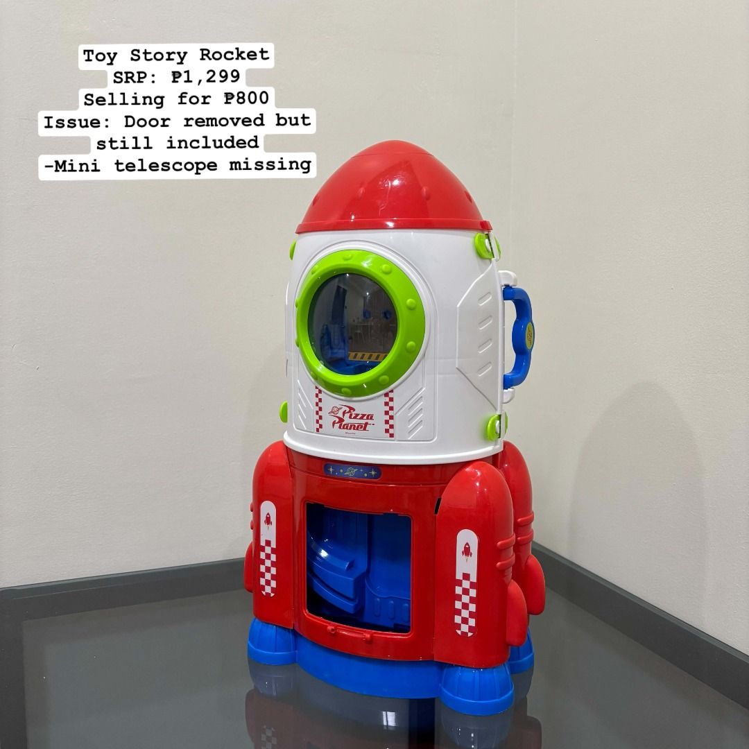 Toy Story Buzz Lightyear Second Hand Rocket Toy (Category: Kids Toys) located in Rizal. Submitted by chloeysabelperez-gonzalez (Listing ID 1464032394, Image 1). Description: Please check photos for details! 📥 Message me for more photos/videos. 💸 MOP: GCash, MariBank, GoTyme & BPI 🚚 MOD: Lalamove or Self-Pick-up 📍Manila.
