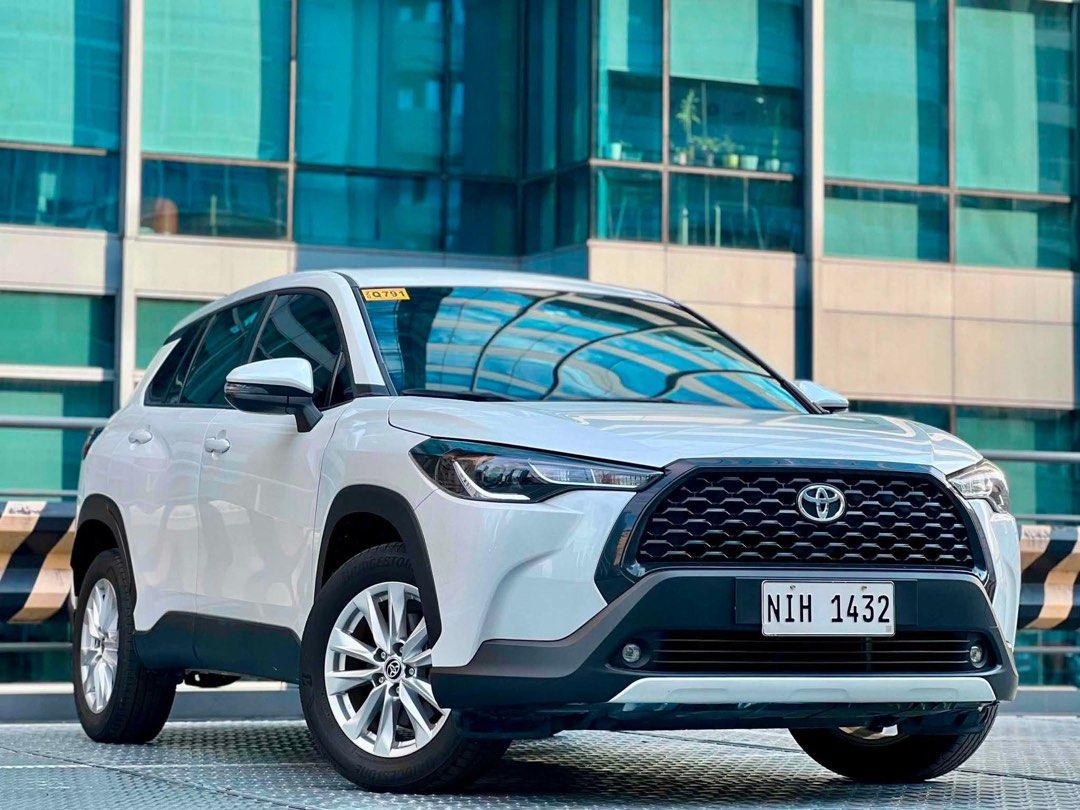 Toyota Corolla Cross‼️🔥 Auto (Category: Used Cars) located in Makati City. Submitted by maby_latido05 (Listing ID 1463958045, Image 3). Description: 2023 Toyota Corolla Cross 1.8 G CVT Automatic Gas 115k ALL-IN CASH OUT 4yrs - Php 30,828 3yrs - Php 37,177 2yrs - Php 51,454 Chattel and Insurance Included ✅FREE Transfer of Ownership ✅FREE Detailing Interior & Exterior ✅FREE Bank Processing ✅FREE OBD Car Scanning 1st Owner Casa Mantained 27K Odo Wh