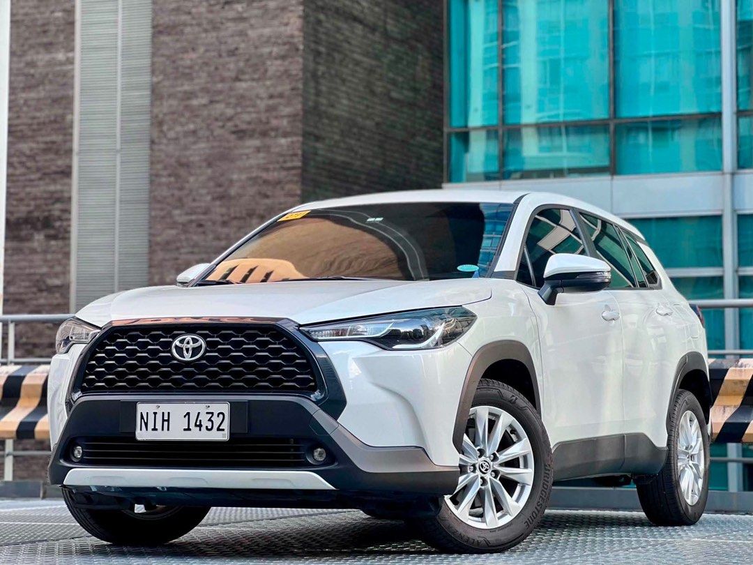 Toyota Corolla Cross‼️🔥 Auto (Category: Used Cars) located in Makati City. Submitted by maby_latido05 (Listing ID 1463958045, Image 2). Description: 2023 Toyota Corolla Cross 1.8 G CVT Automatic Gas 115k ALL-IN CASH OUT 4yrs - Php 30,828 3yrs - Php 37,177 2yrs - Php 51,454 Chattel and Insurance Included ✅FREE Transfer of Ownership ✅FREE Detailing Interior & Exterior ✅FREE Bank Processing ✅FREE OBD Car Scanning 1st Owner Casa Mantained 27K Odo Wh