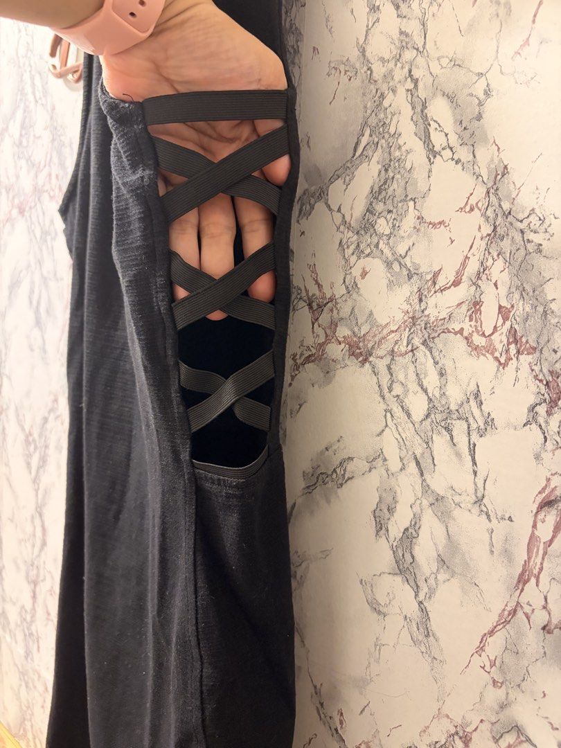 Tribal dress (Category: Dresses) located in Quezon City. Submitted by formeraaavarieties (Listing ID 1463978792, Image 3). Description: EUC Location bago bantay QC Size xs to small.