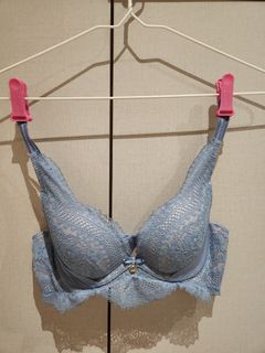 (Category: ) located in . Submitted by kinfolk (Listing ID 1464037487, Image 1). Description: .