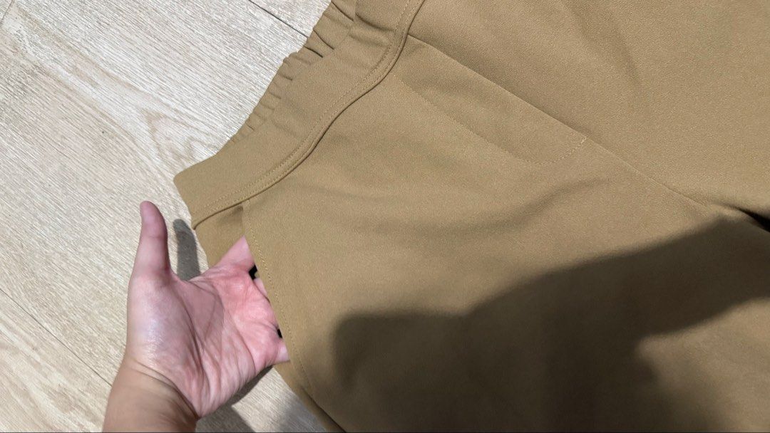 Trouser Cotton Stretch (Category: Other Bottoms) located in Quezon City. Submitted by dinesaur (Listing ID 1464100007, Image 2). Description: Size 34-36 stretch.
