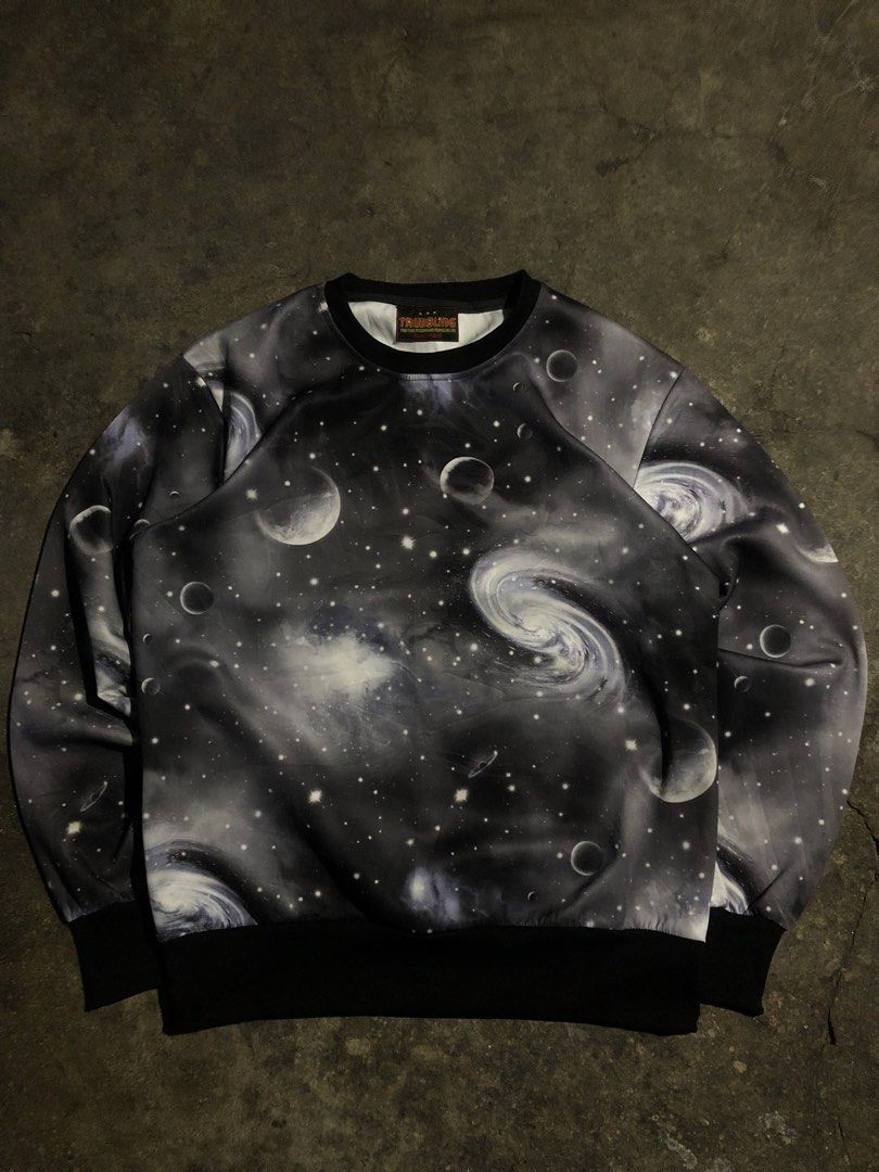 True bling aop galaxy Longsleeve (Category: Activewear) located in Manila. Submitted by buksthrifthing (Listing ID 1463967312, Image 1). Description: Large to xL No issue Good asnew 9.9/10 color rate.