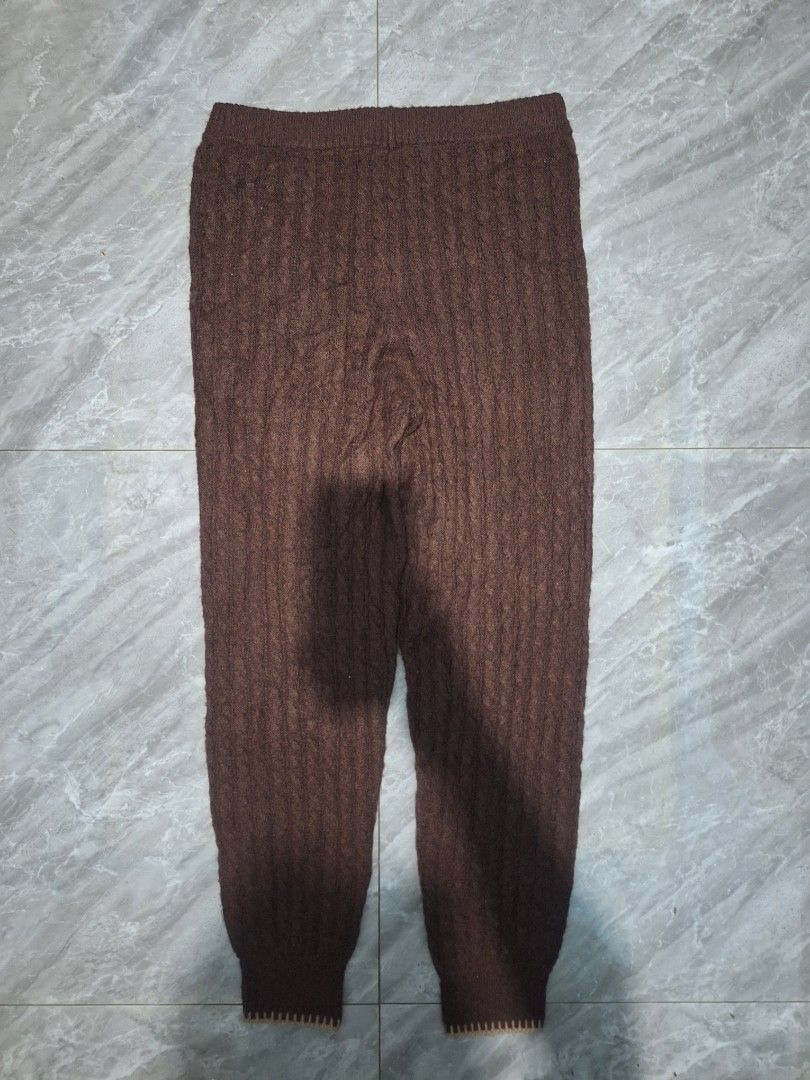 UGG Lorelai Cable Knit Whipstitch Coordinating Lounge Pants (Category: Other Bottoms) located in Palayan City. Submitted by erae_lf (Listing ID 1464092852, Image 3). Description: UGG Lorelai Cable Knit Whipstitch Coordinating Lounge Pants No issue Excellent condition Waist 32-36" Length 40" Thigh 10" Inseam 28" Opening Garterized Dm Location: Palayan City Nueva Ecija.