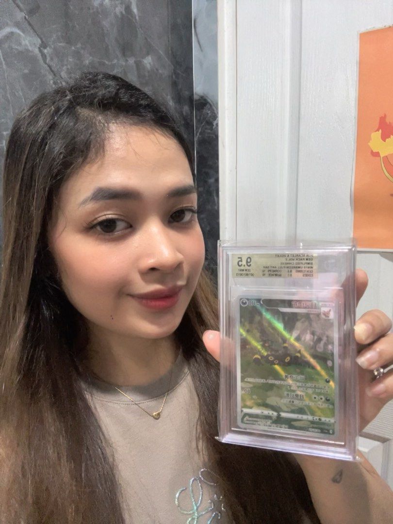 Umbreon 0615/15 SAR (Category: Raw Singles) located in Manila. Submitted by rodelyn_alvarez (Listing ID 1463768709, Image 2). Description: .