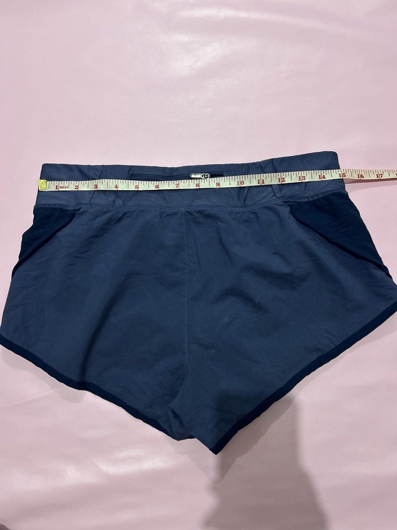 Under Armour Running Short (Category: Activewear) located in Manila. Submitted by chen_clybelles (Listing ID 1463941747, Image 3). Description: .