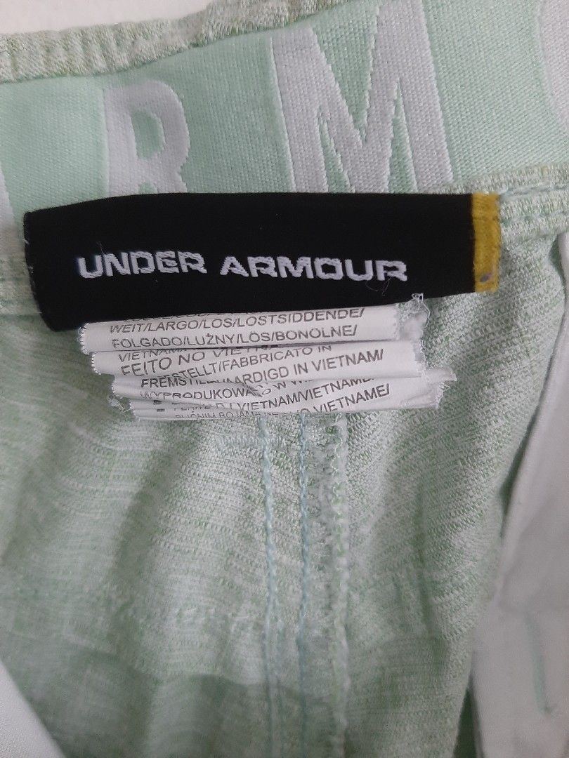 Under Armour short (Category: Shorts) located in Las Pinas. Submitted by cj_e06 (Listing ID 1463945815, Image 3). Description: waist 36.