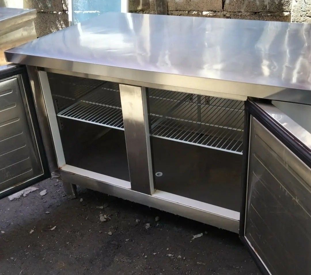 UNDERCOUNTER CHILLER 1.5METER (Category: Refrigerators and Freezers) located in Taguig. Submitted by jasminefuentes286 (Listing ID 1464075365, Image 2). Description: .