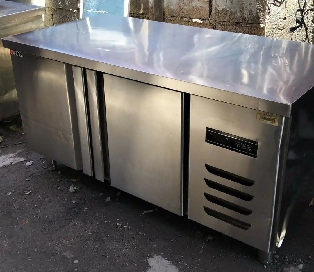 UNDERCOUNTER CHILLER 1.5METER (Category: Refrigerators and Freezers) located in Taguig. Submitted by jasminefuentes286 (Listing ID 1464075365, Image 1). Description: .