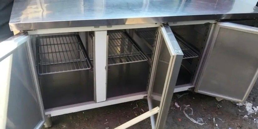 UNDERCOUNTER CHILLER 1.8METER (Category: Refrigerators and Freezers) located in Taguig. Submitted by jasminefuentes286 (Listing ID 1464075696, Image 2). Description: .